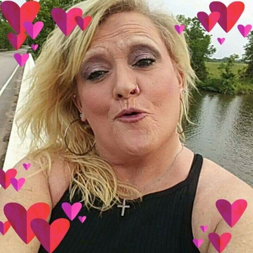 Meet your Posher, Pamela